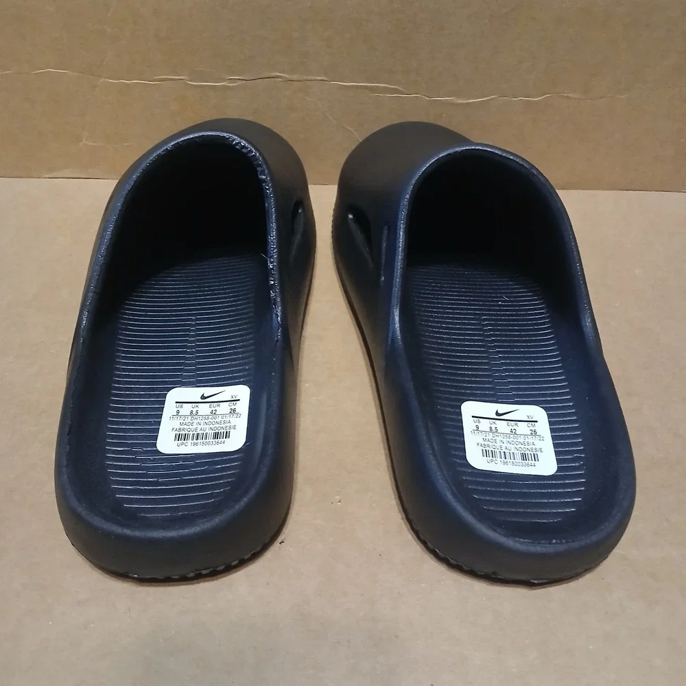 Nike Calm Mule Men's 9 Black Slip On Slides Sandal Shoes No Strap